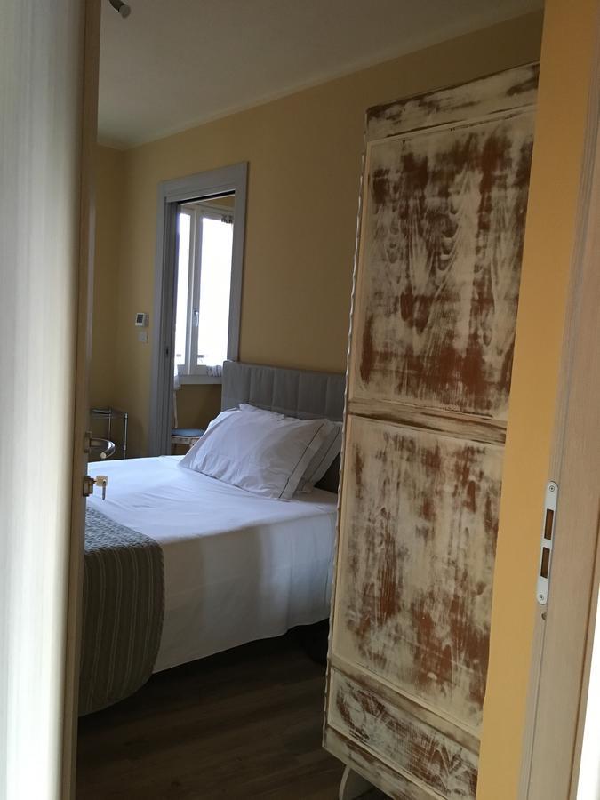 Pradleves Albergo La Pace מראה חיצוני תמונה