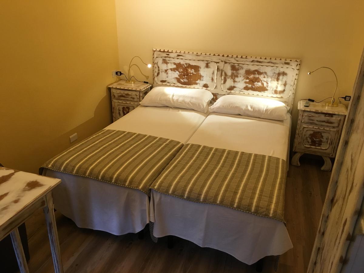 Pradleves Albergo La Pace מראה חיצוני תמונה